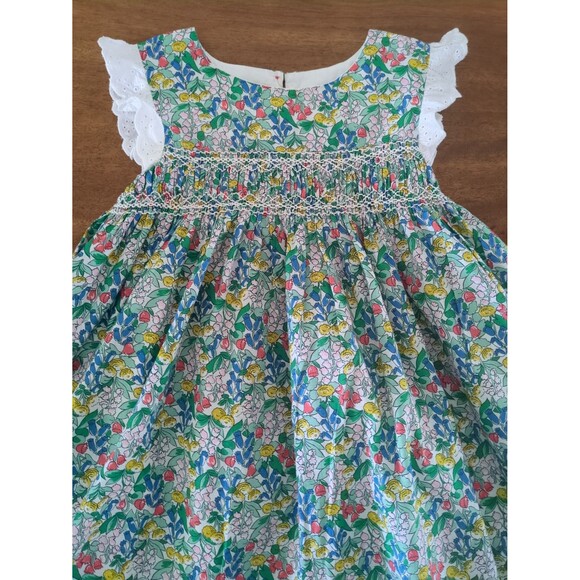 Mini Boden Girls Flutter Sleeve Liberty Floral Smocked Dress size 8/9 EUC - Picture 2 of 10